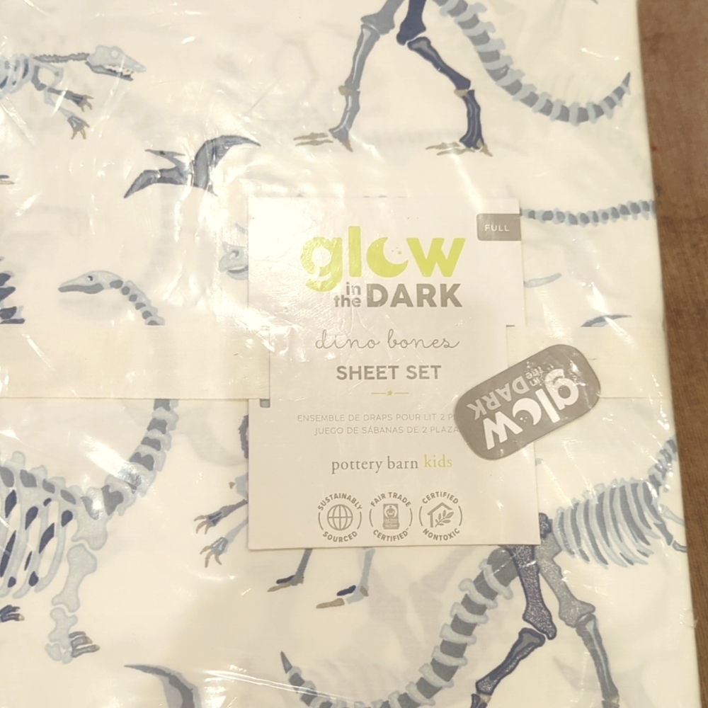 Brand new Pottery Barn Full size sheets